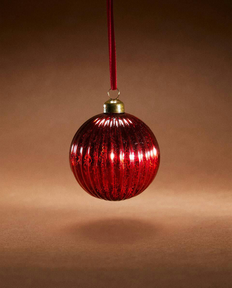 CHRISTMAS SPIRAL GLASS BAUBLE DECORATION