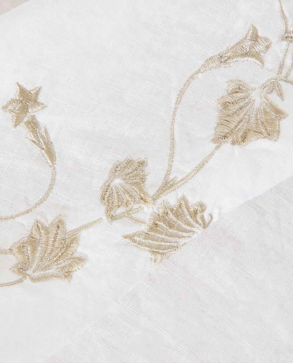 EMBROIDERED LINEN CHRISTMAS TABLECLOTH