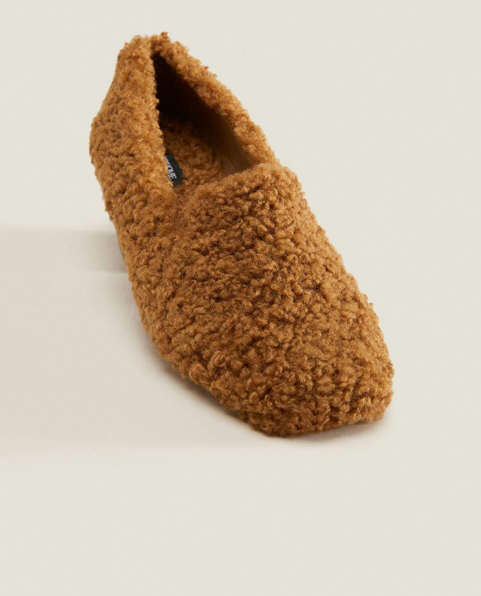 FAUX FUR SLIPPERS