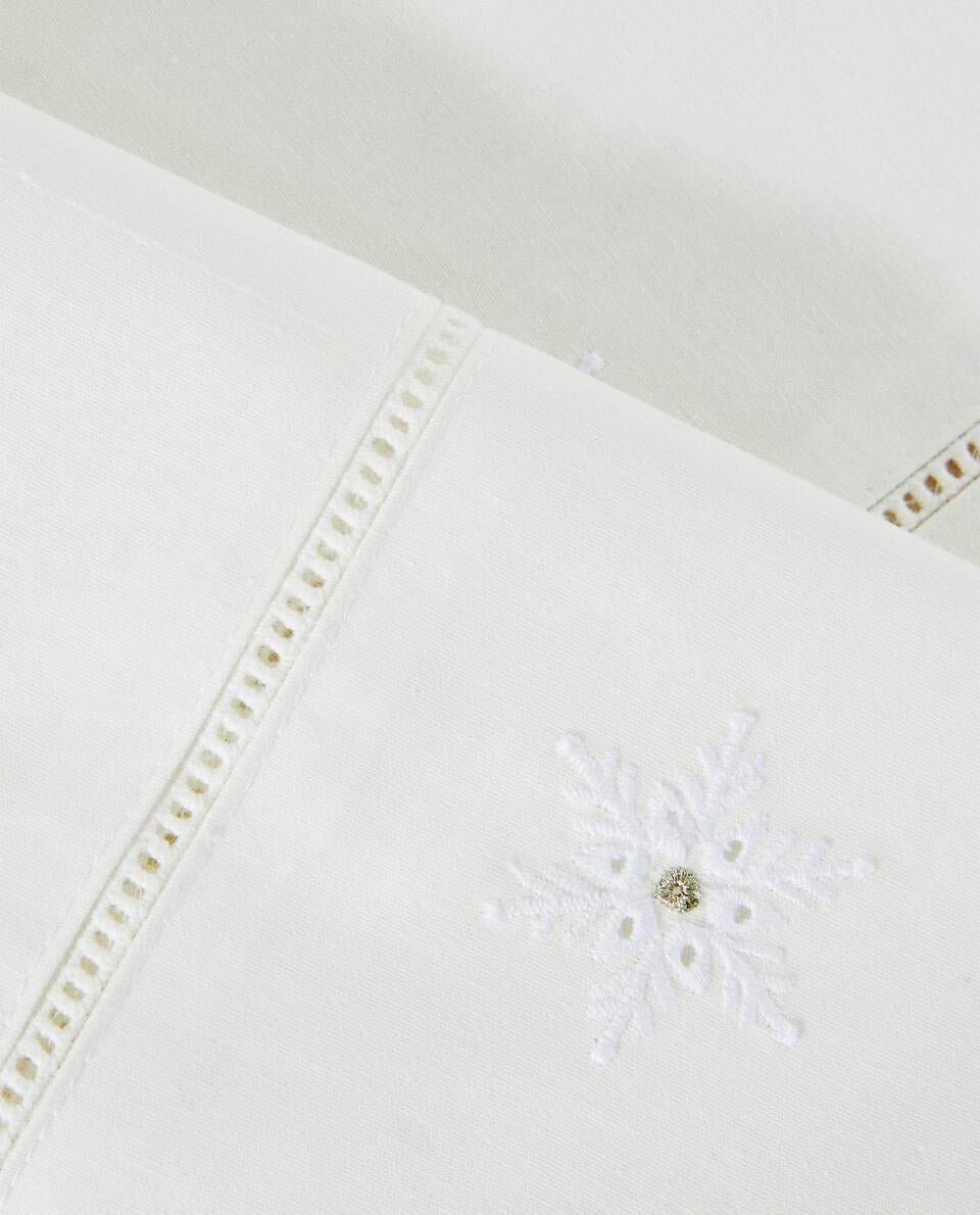 EMBROIDERED COTTON CHRISTMAS TABLECLOTH WITH FRILL