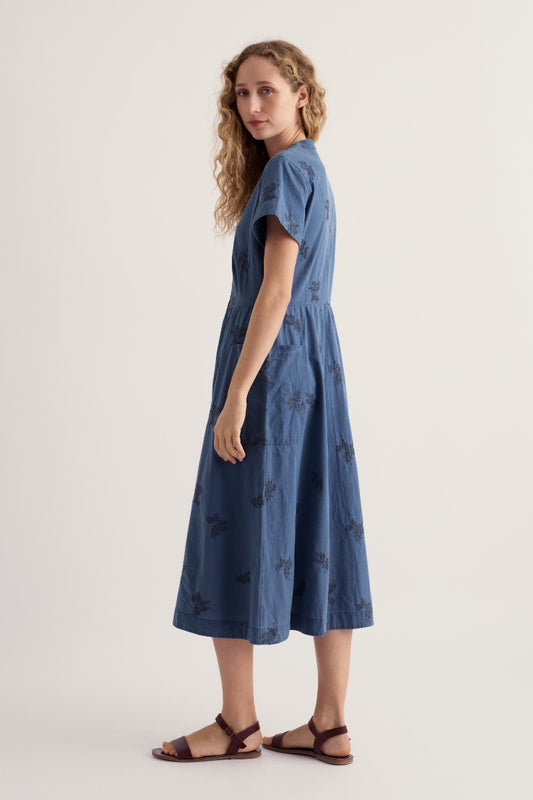 Fowen Embroidered Shirt-Style Dress