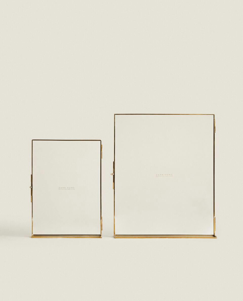 GOLD FRAME
