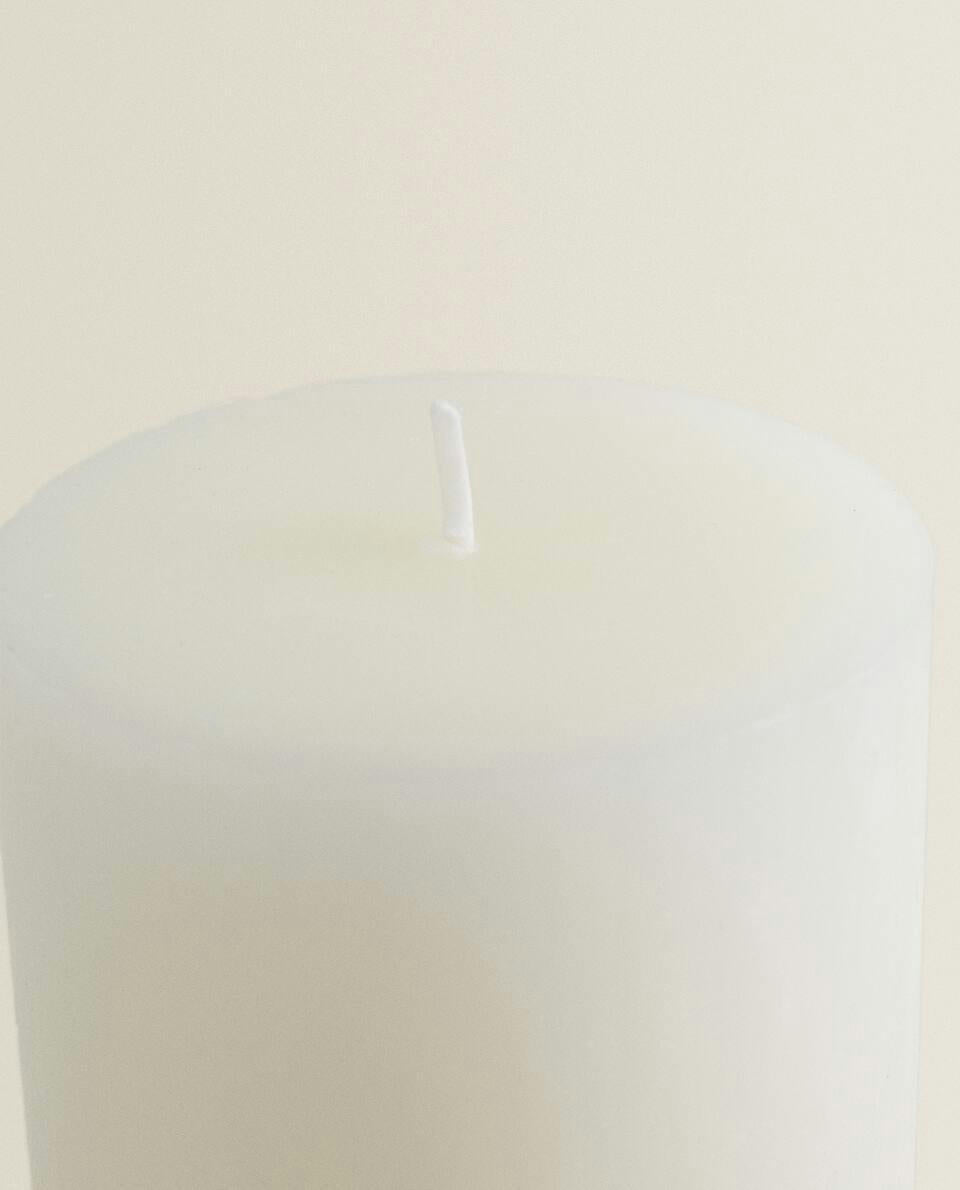 CYLINDRICAL CANDLE