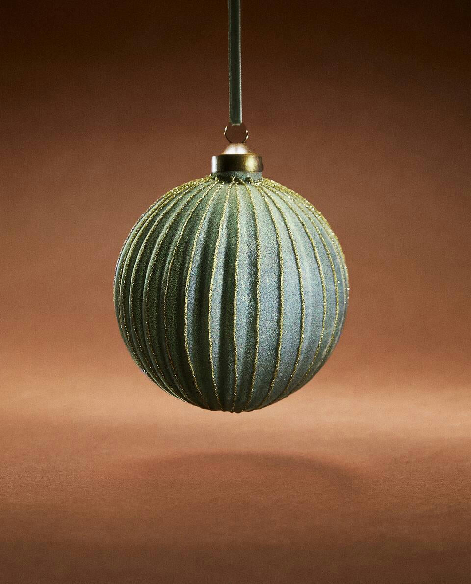 VELVET CHRISTMAS BAUBLE DECORATION WITH STRIPES