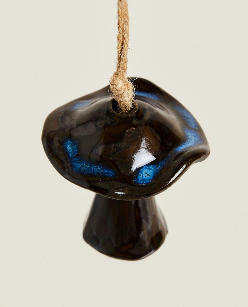 CHRISTMAS CERAMIC MUSHROOM DECORATION