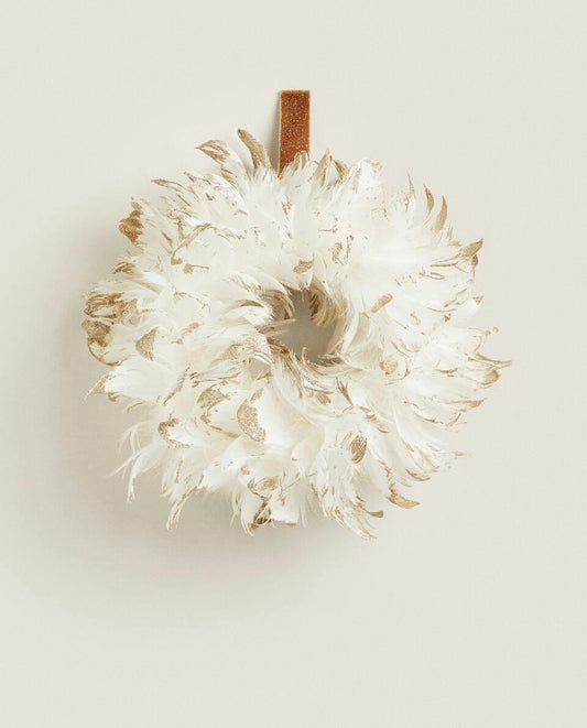 CHRISTMAS FEATHER WREATH DECORATION
