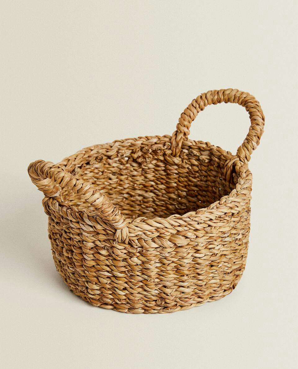 BRAIDED BASKET WITH HANDLES