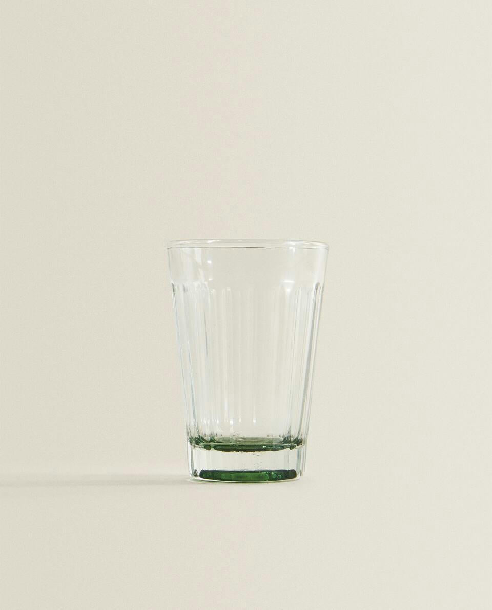 RAISED DESIGN GLASS TUMBLER