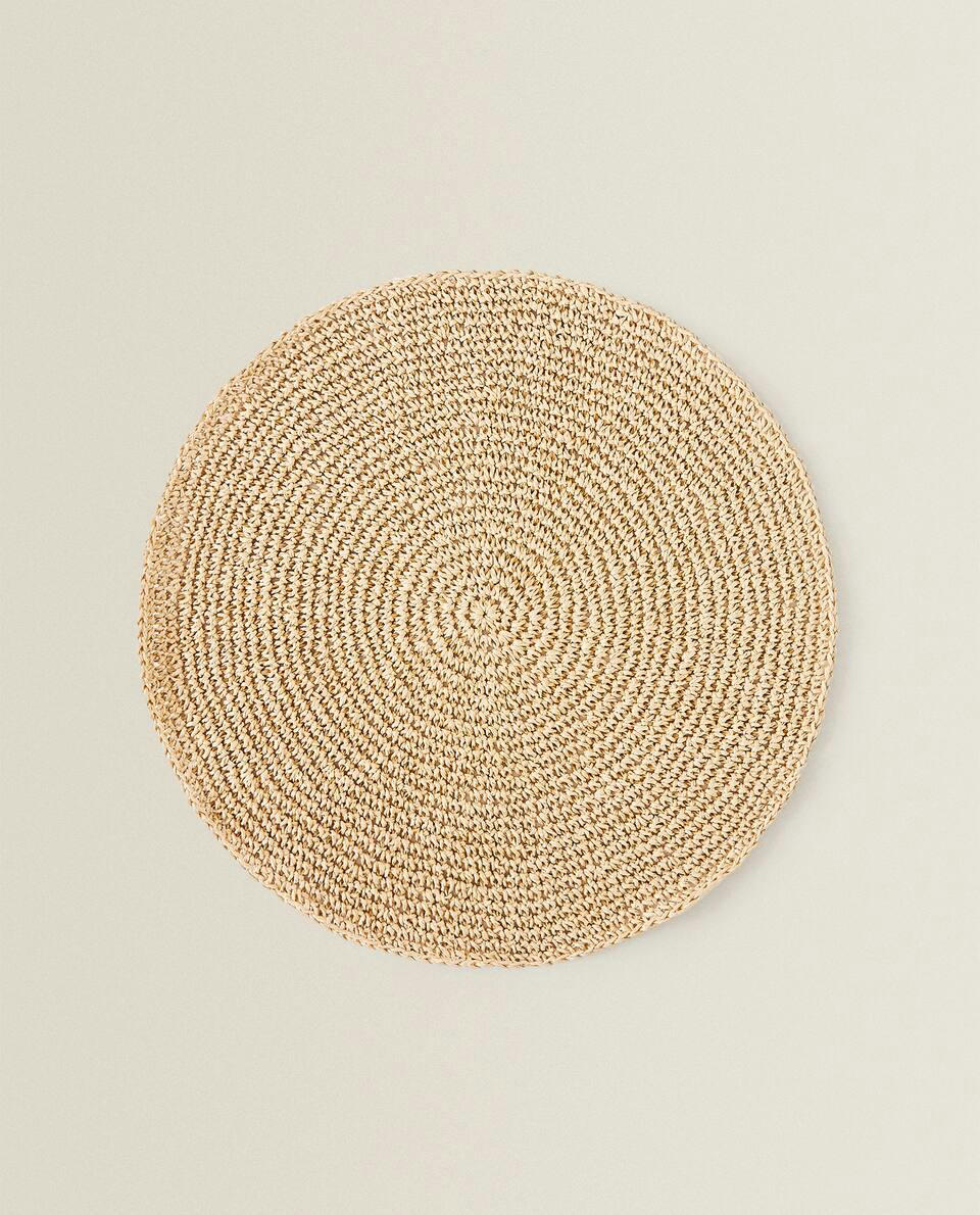 ROUND PAPER PLACEMAT