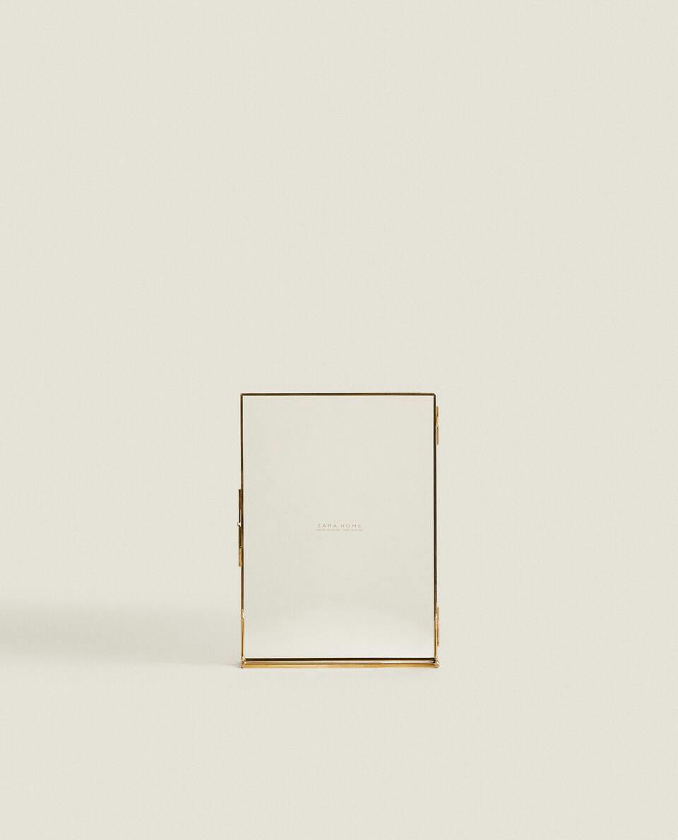 GOLD FRAME