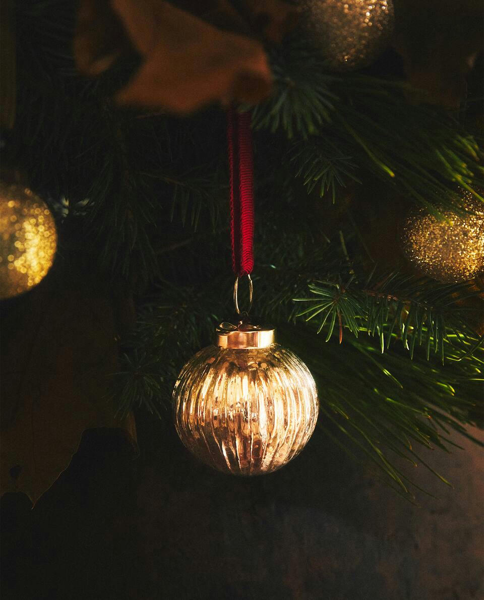 STRIPED CHRISTMAS BAUBLE DECORATION