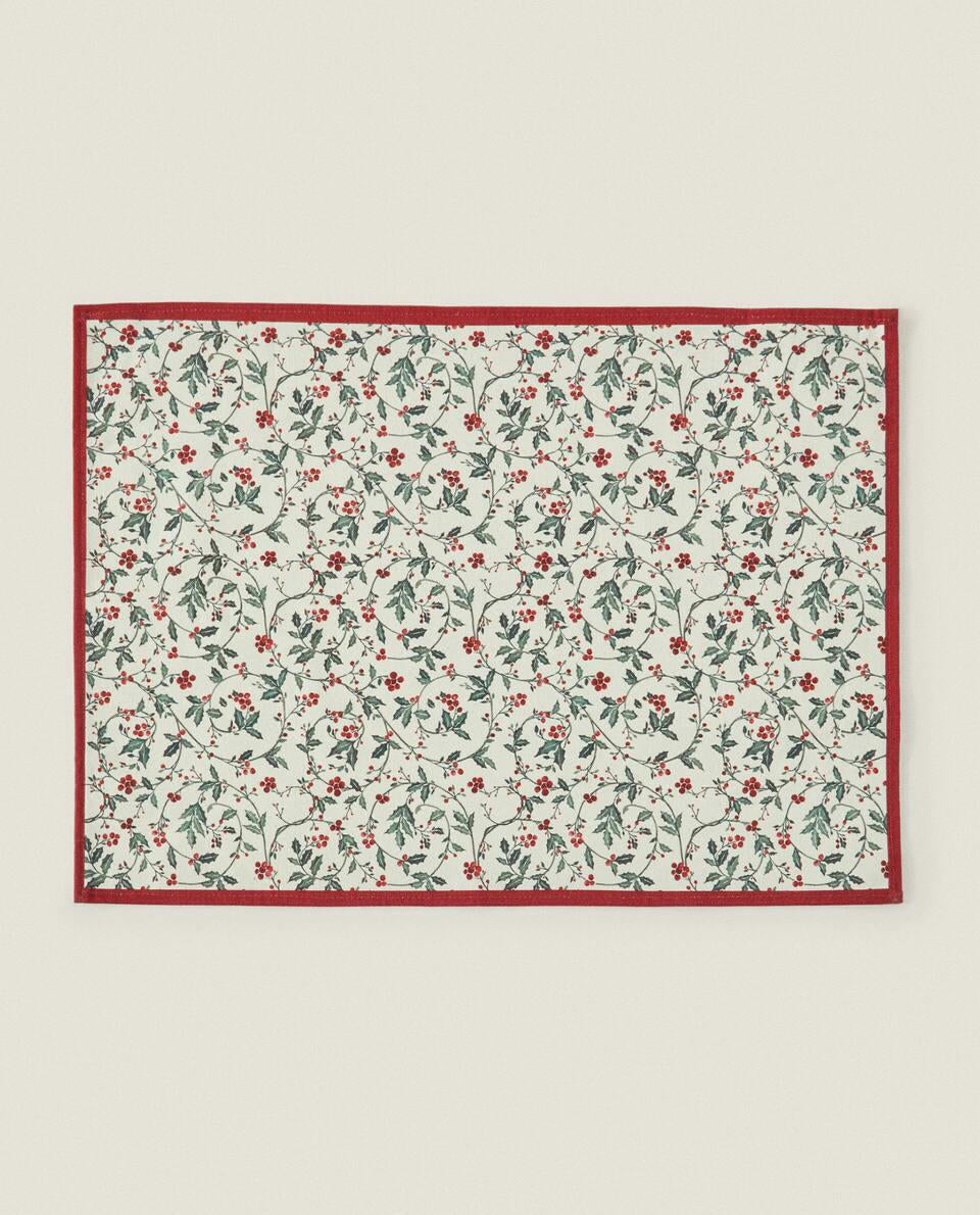 PACK OF CHRISTMAS VINE COTTON TEA TOWELS (PACK OF 2)