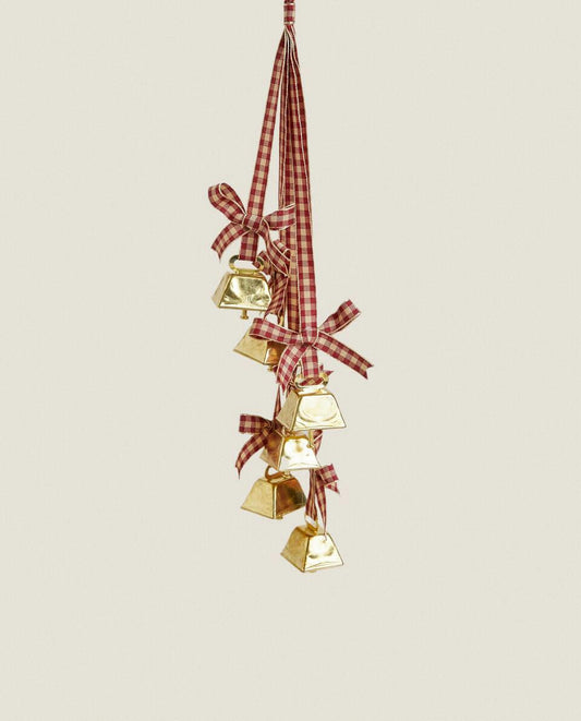 DECORATIVE TARTAN BELLS GARLAND