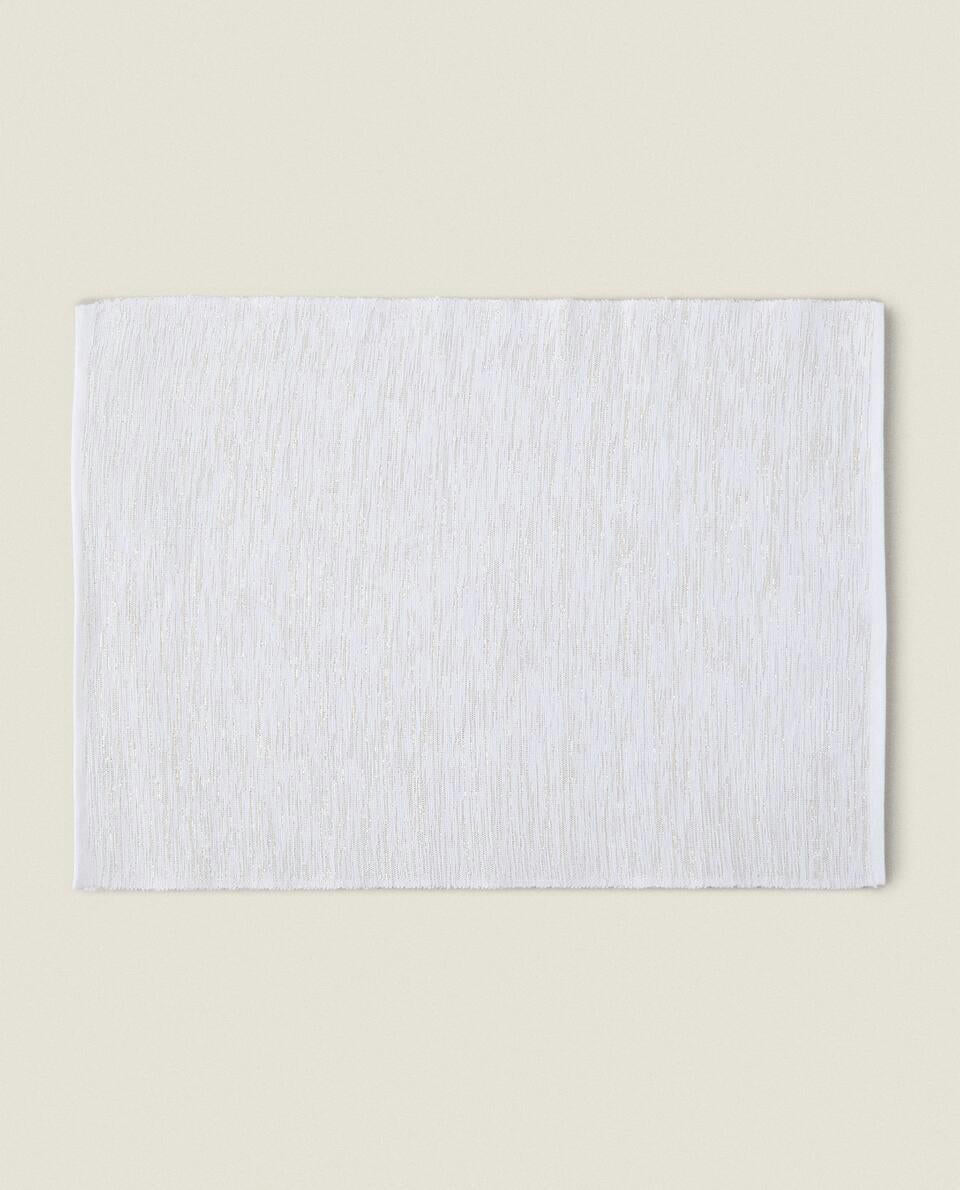 PACK OF GLITTERY CHRISTMAS PLACEMATS (PACK OF 2)