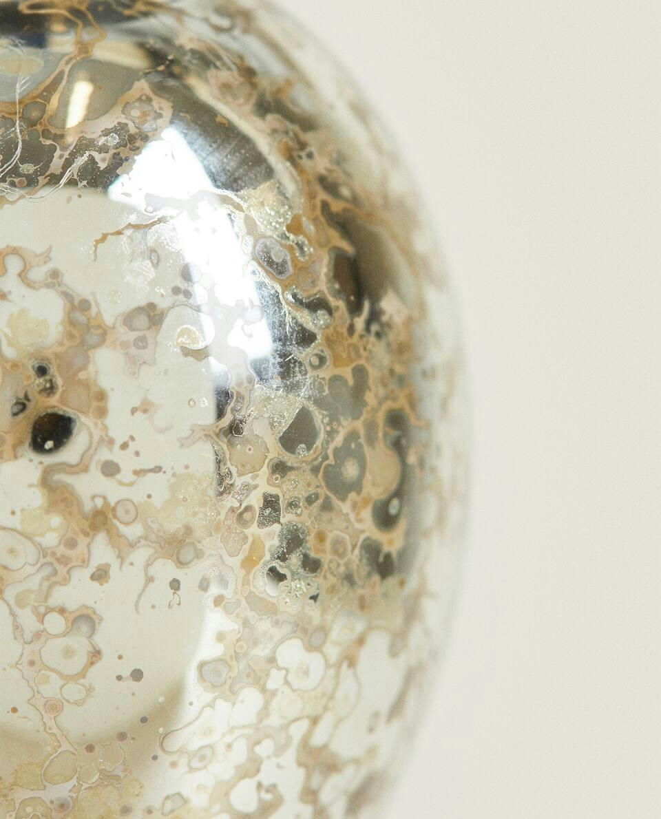 SHINY GLASS OVAL CHRISTMAS DECORATION