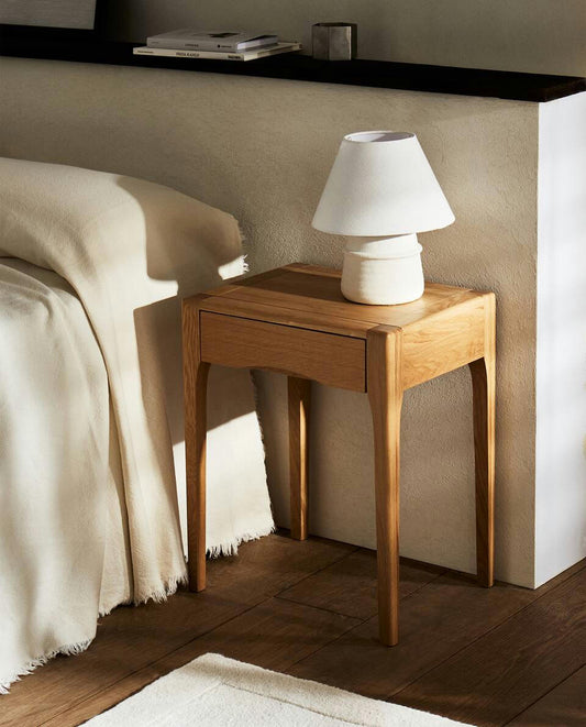 OAK BEDSIDE TABLE WITH DRAWER