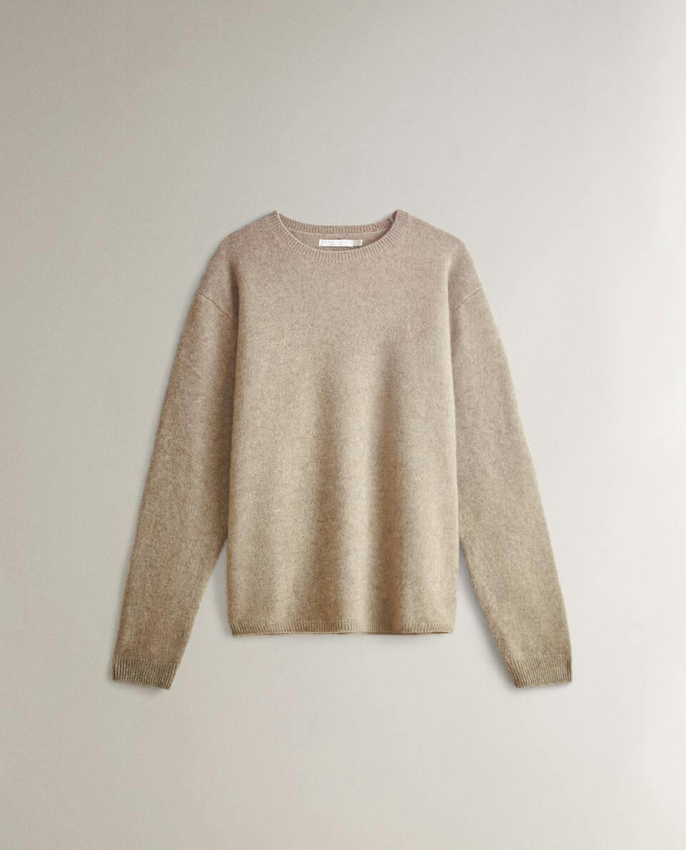 CASHMERE SWEATER