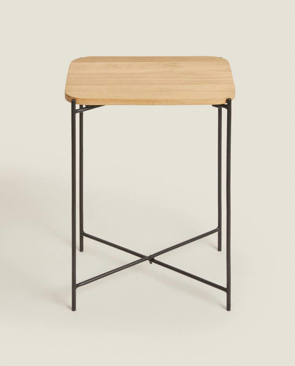 OAK SIDE TABLE