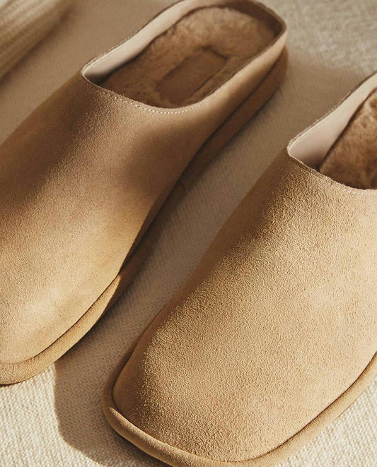 LEATHER MULE SLIPPERS