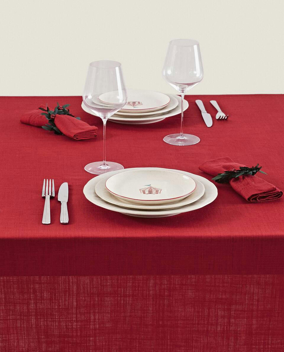 HEMSTITCHED CHRISTMAS TABLECLOTH