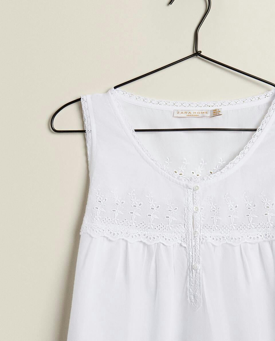 EMBROIDERED COTTON NIGHTDRESS