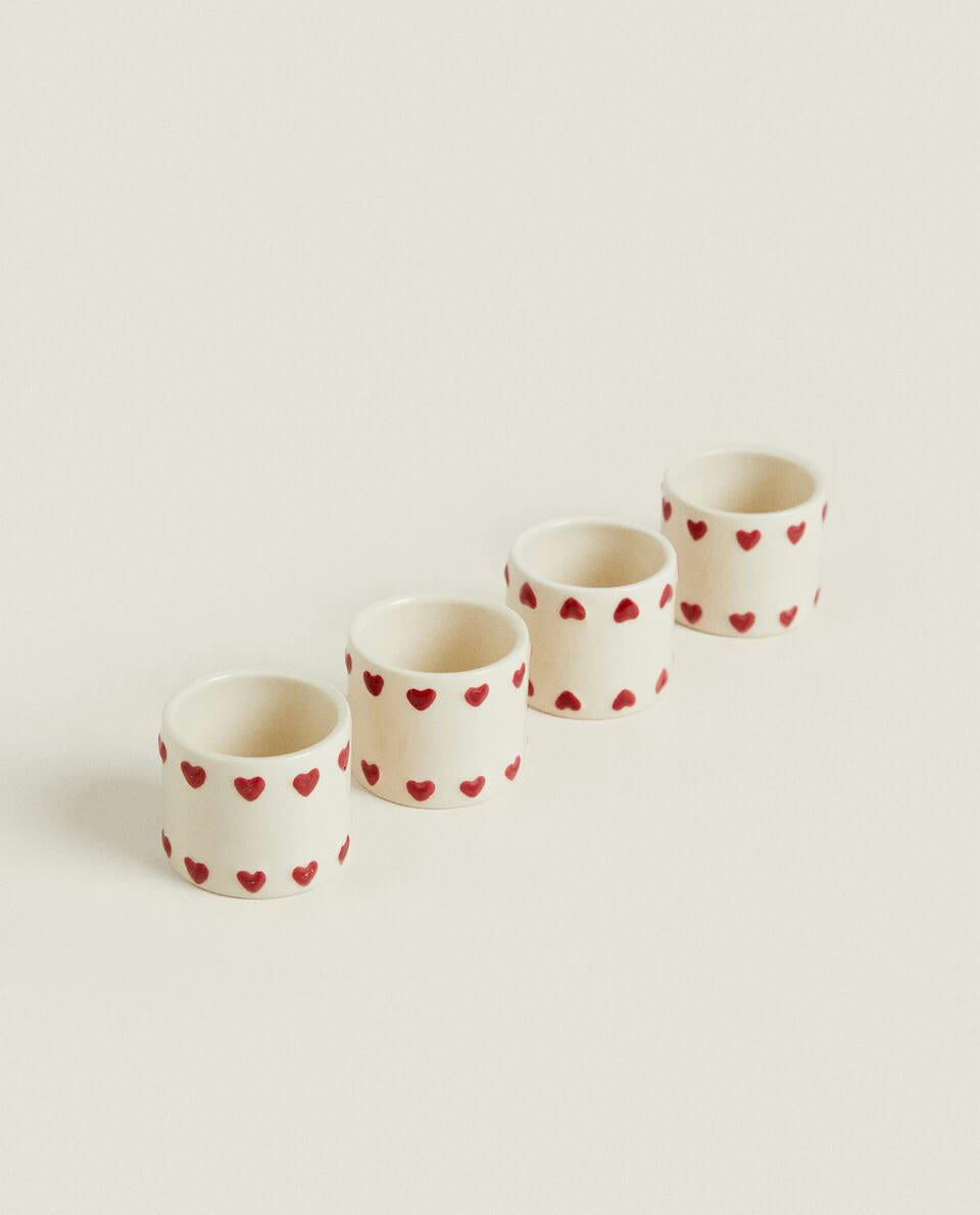 PACK OF CHRISTMAS CERAMIC HEARTS NAPKIN RINGS (PACK OF 4)