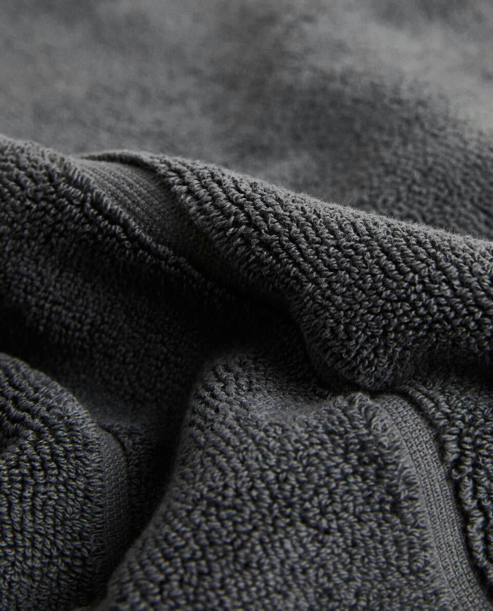 COTTON BATH MAT