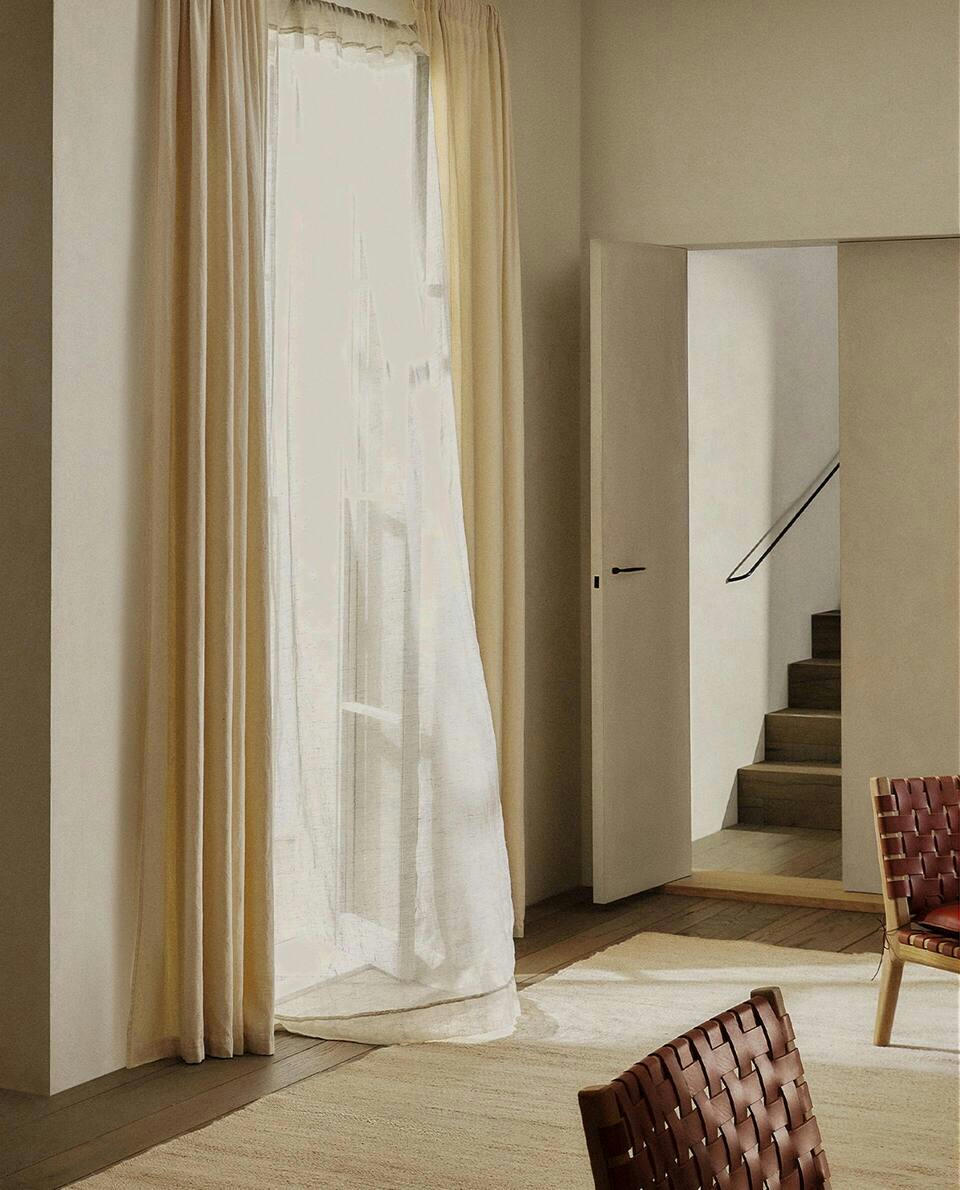 LINEN CURTAIN