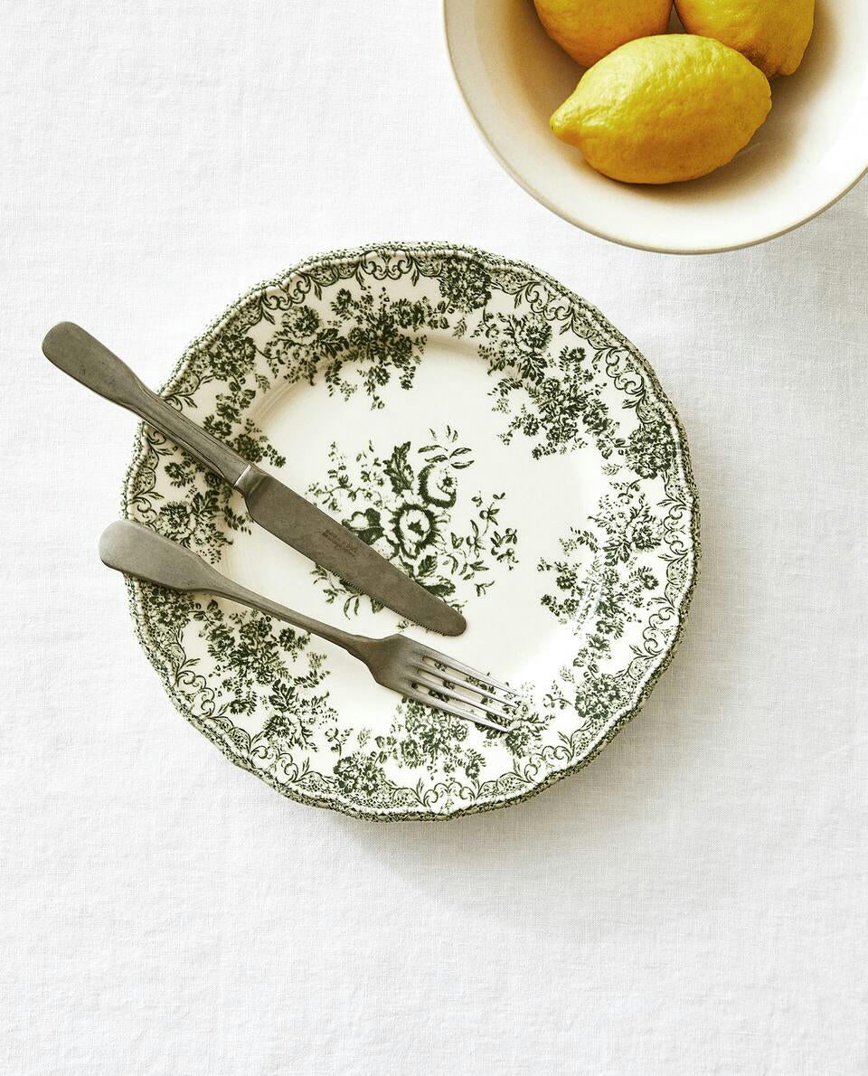 FLORAL EARTHENWARE DINNER PLATE