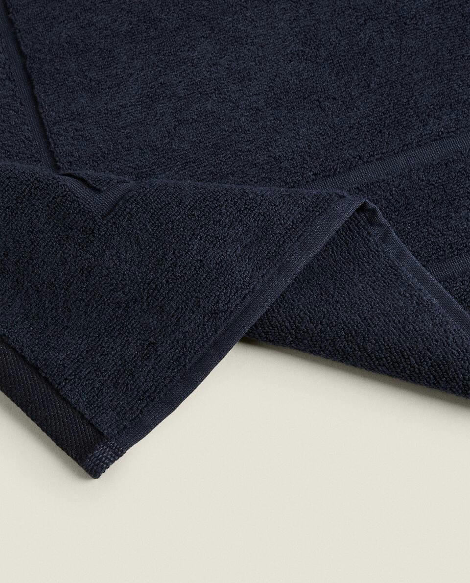 COTTON BATH MAT