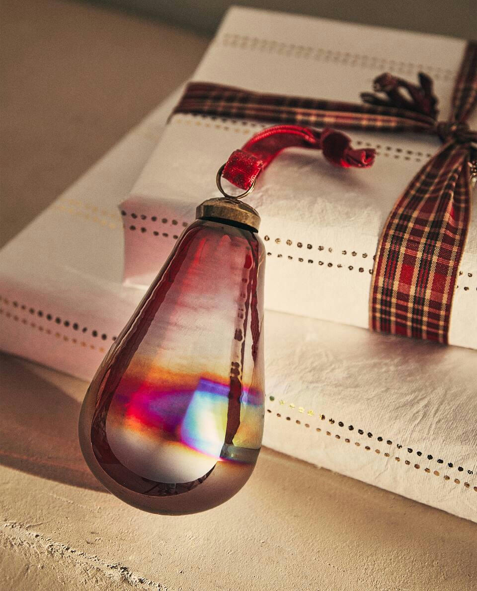 GLASS PEAR CHRISTMAS DECORATION