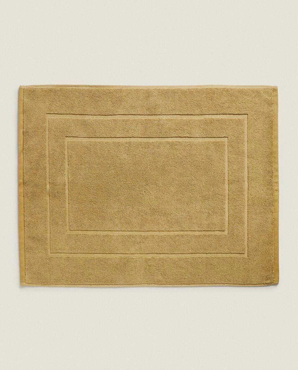 COTTON BATH MAT