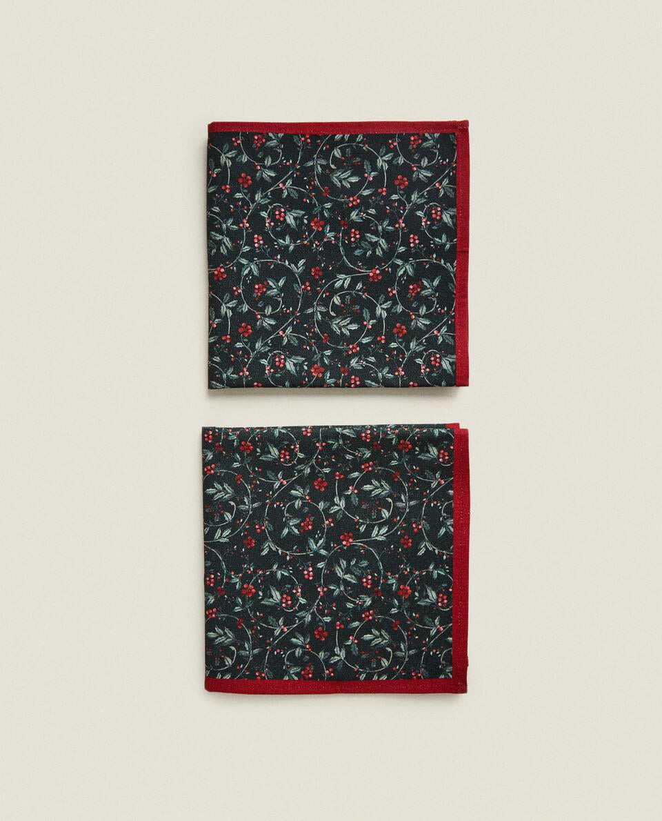 PACK OF COTTON CHRISTMAS VINE NAPKINS (PACK OF 2)