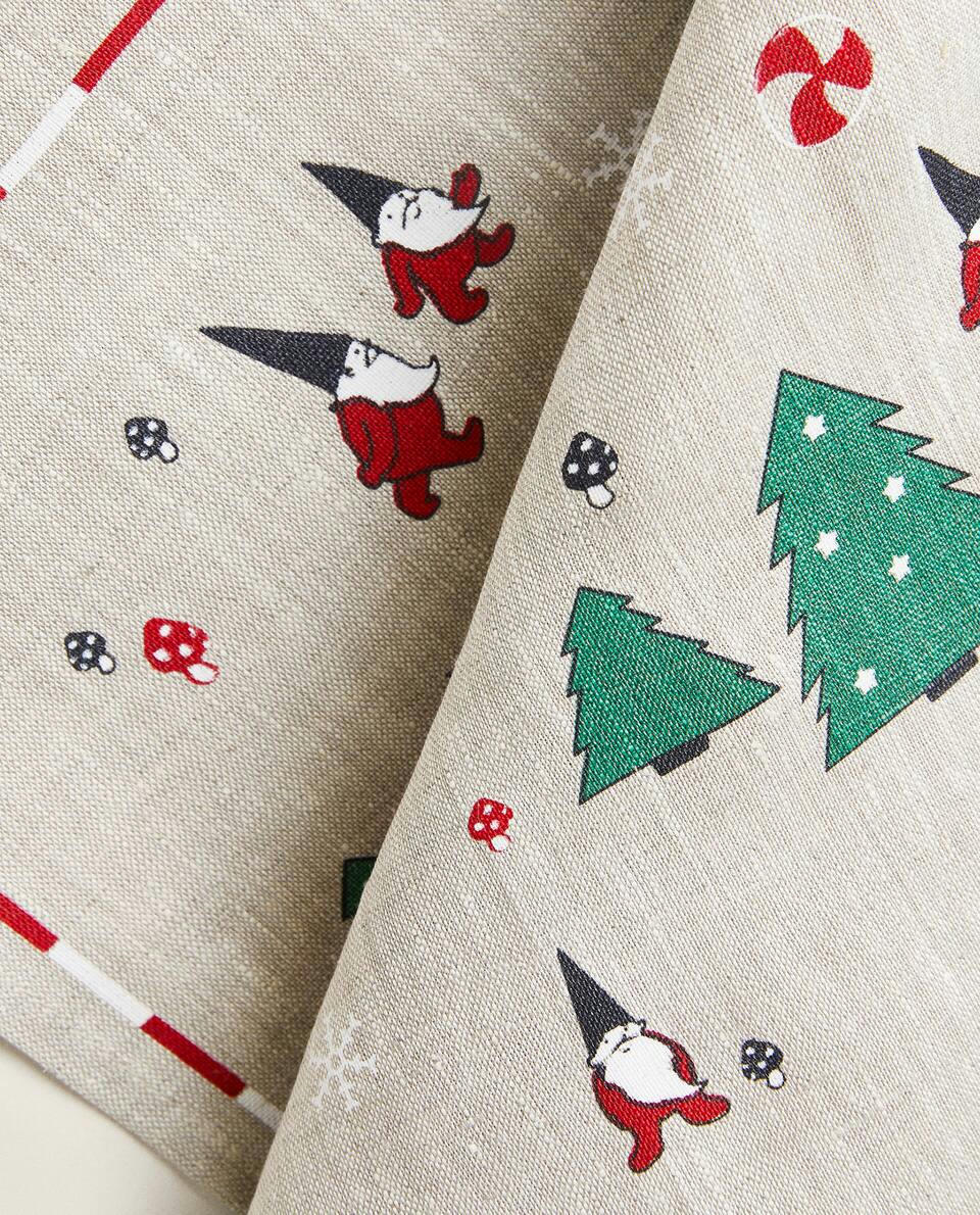 LINEN TEA TOWEL WITH CHRISTMAS TREES