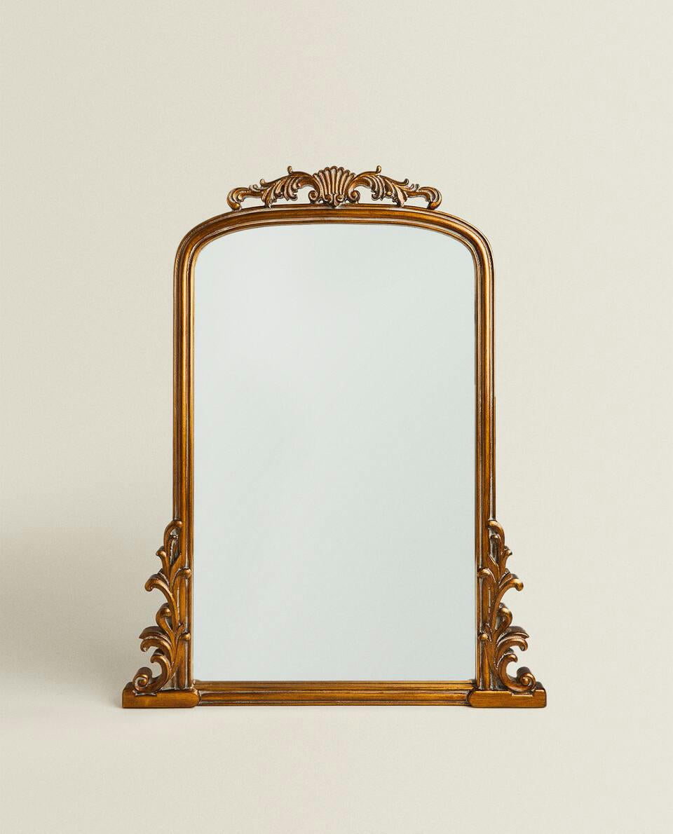 GOLD WOODEN MIRROR
