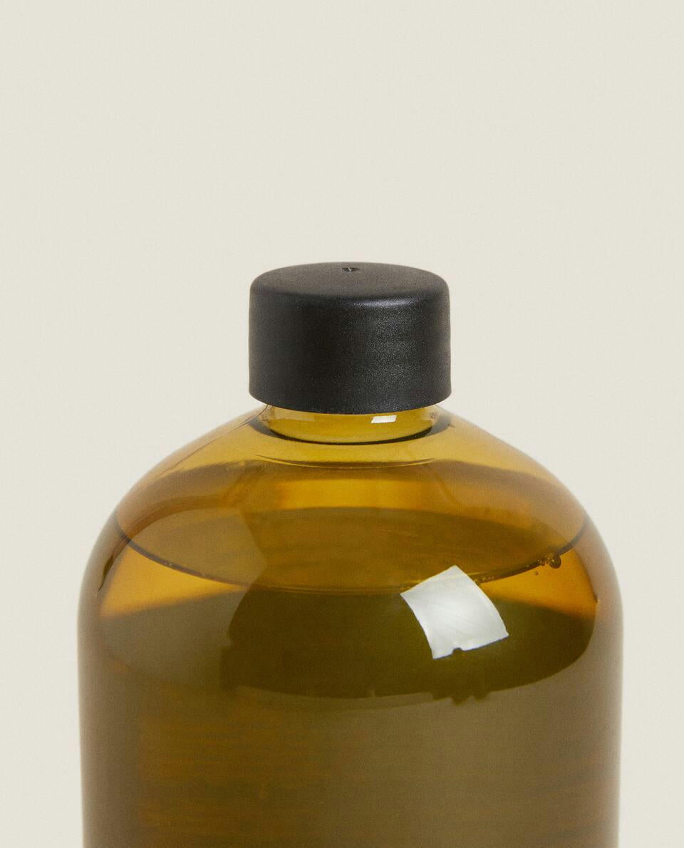 WHITE LOTUS LIQUID SOAP