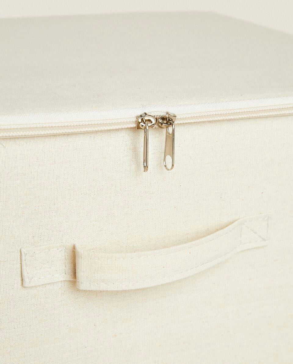 FOLDABLE STORAGE BOX WITH LID