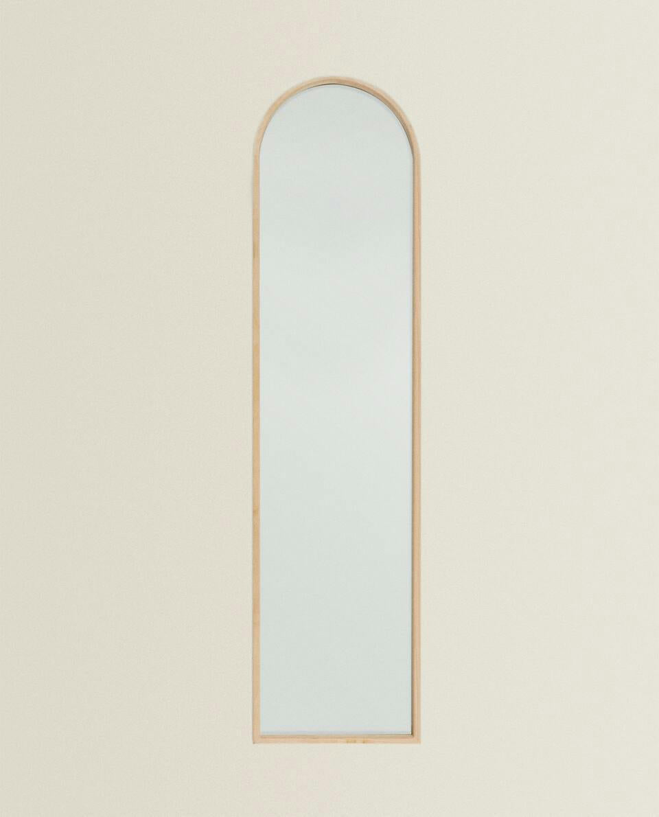 VERTICAL WINDOW MIRROR