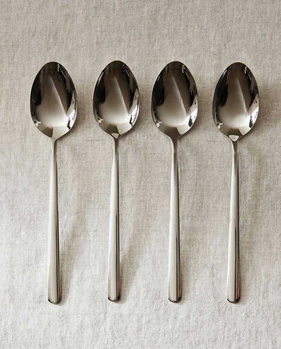 BOX OF 4 SHINY STEEL SPOONS