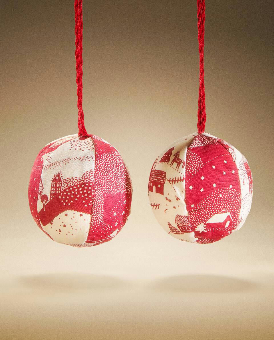 PACK OF CHRISTMAS PATCHWORK BAUBLE DECORATIONS (PACK OF 2)