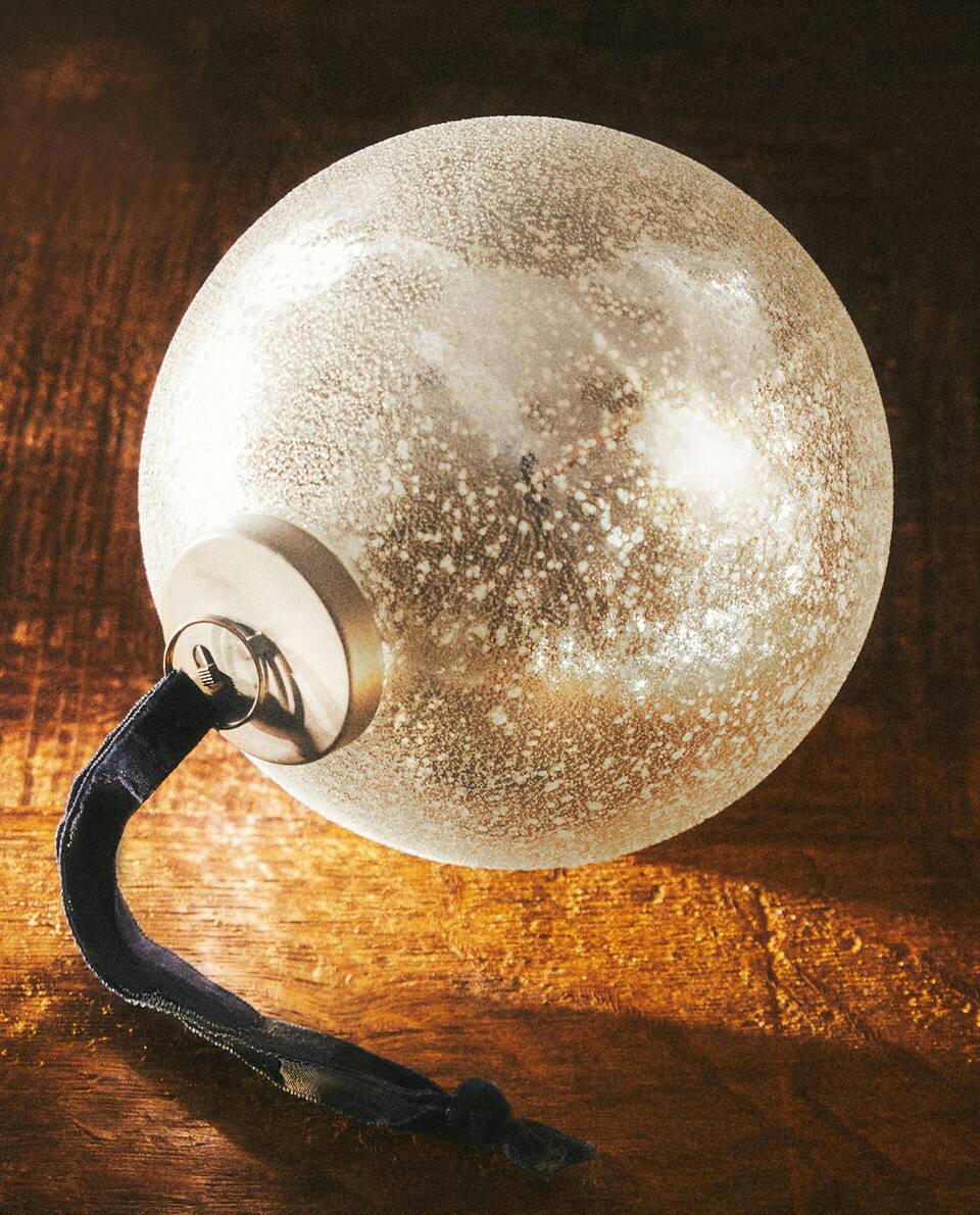 CHRISTMAS LIGHT GLASS BAUBLE DECORATION