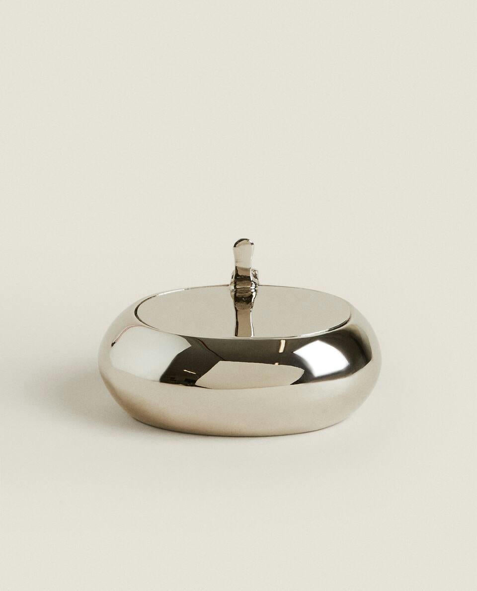 ASHTRAY WITH LID