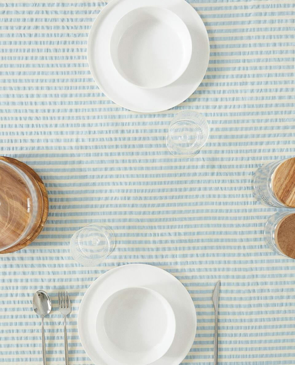 STRIPED TABLECLOTH