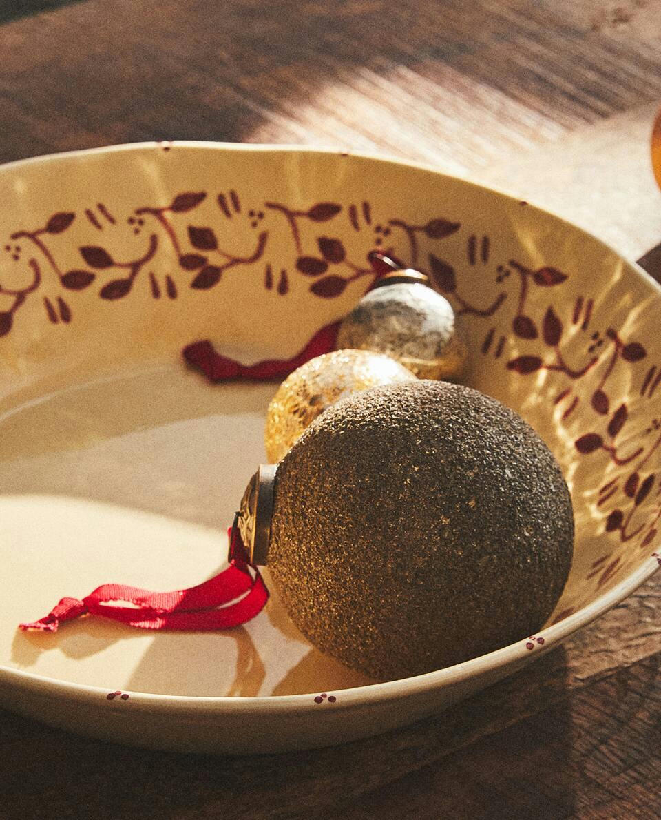 PAINTED CERAMIC CHRISTMAS BOWL