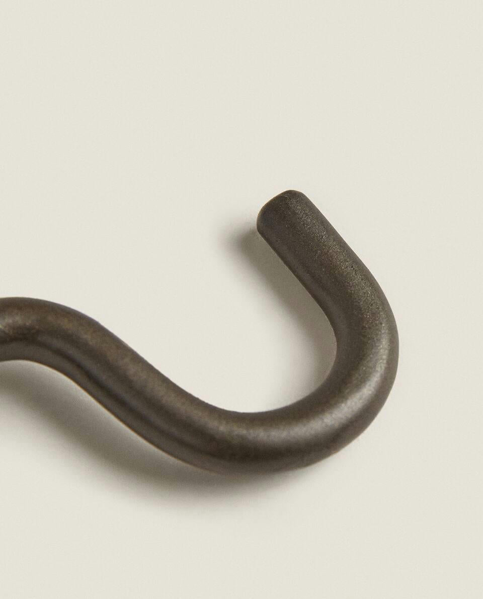 METALLIC CURTAIN RAIL HOOK