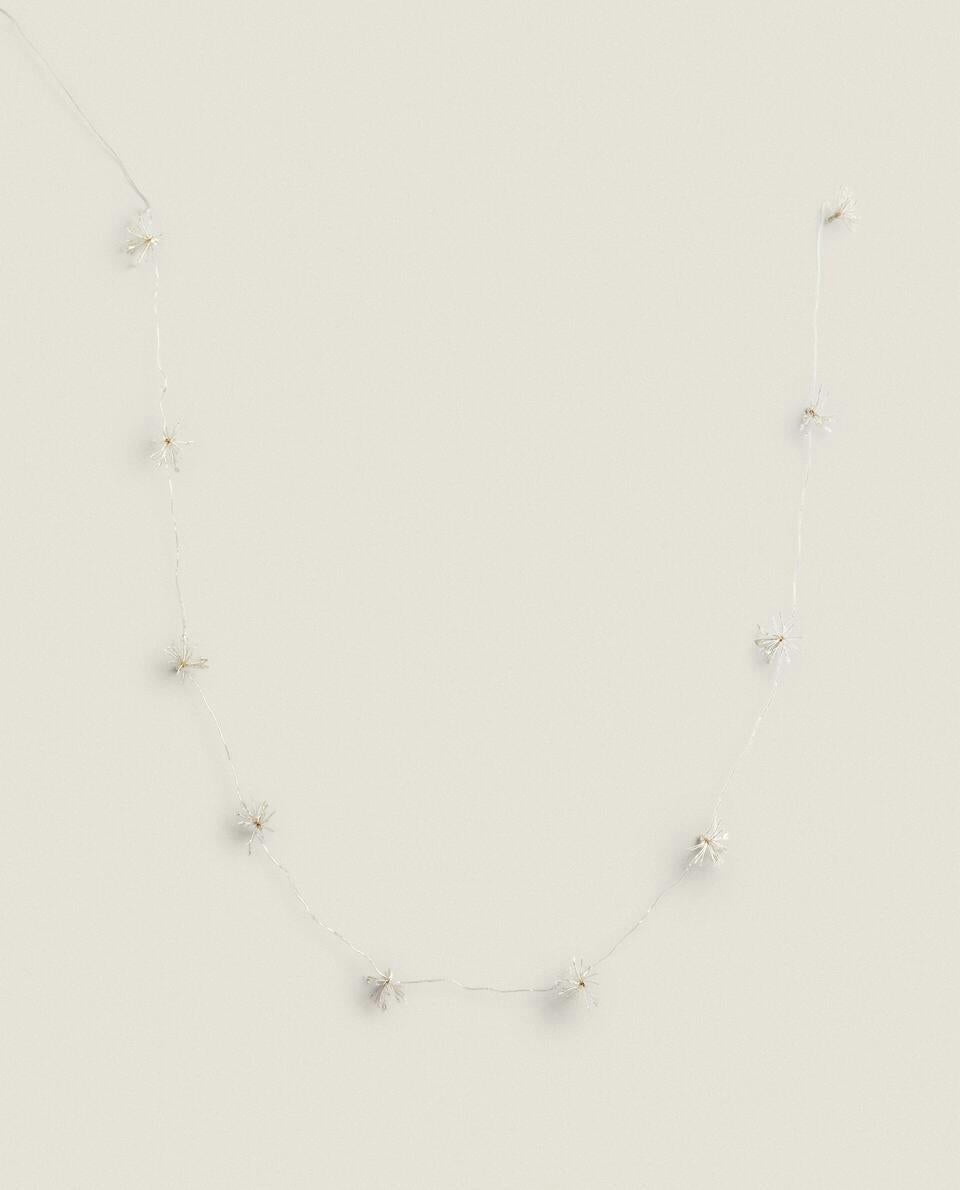 DECORATIVE CHRISTMAS LED LIGHT GARLAND