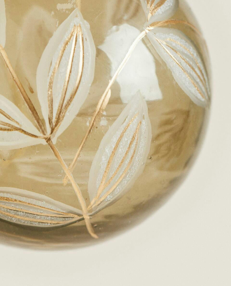 CHRISTMAS GLASS BAUBLE WITH LEAVES DECORATION