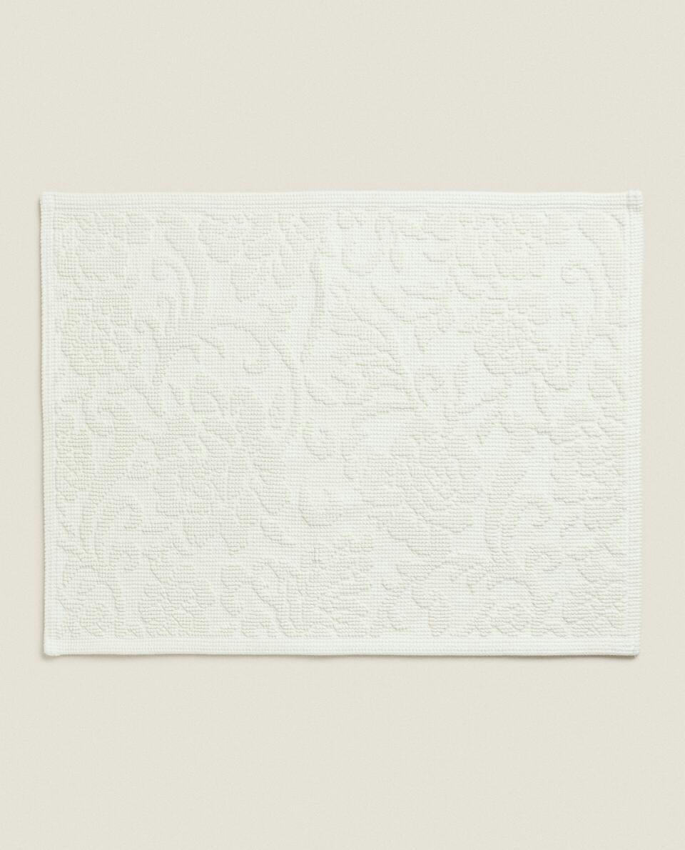 FLORAL JACQUARD BATH MAT
