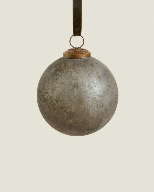 ANTIQUE CHRISTMAS BAUBLE DECORATION