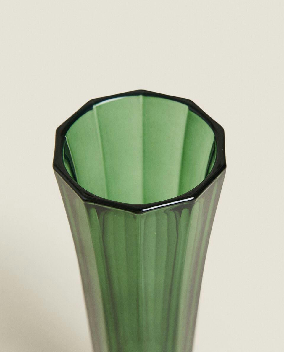FACETED GLASSWARE SET